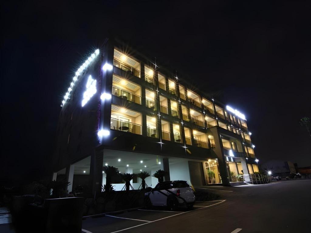 Sea View Hotel Jeju Buitenkant foto