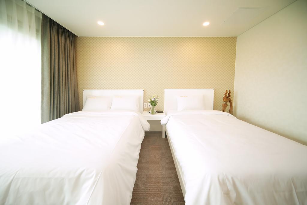 Sea View Hotel Jeju Kamer foto