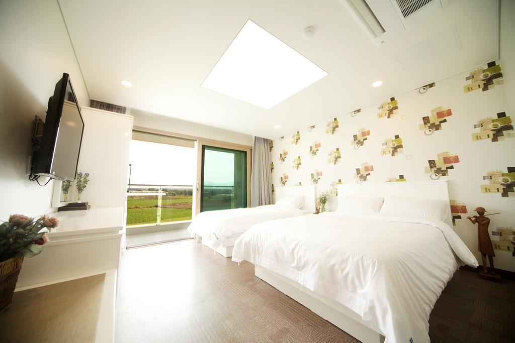 Sea View Hotel Jeju Kamer foto